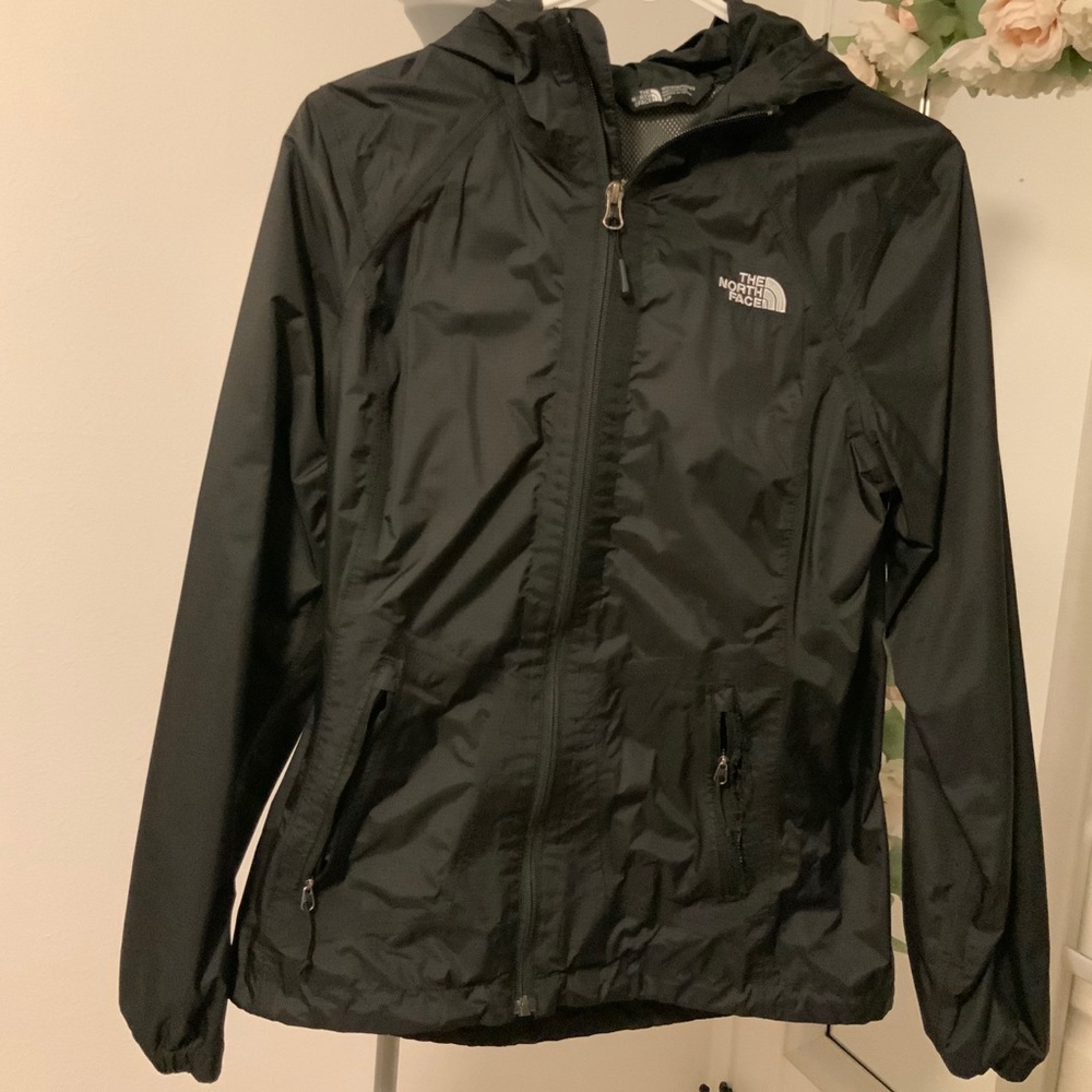 The North Face Black Windbreaker *Damaged pocket